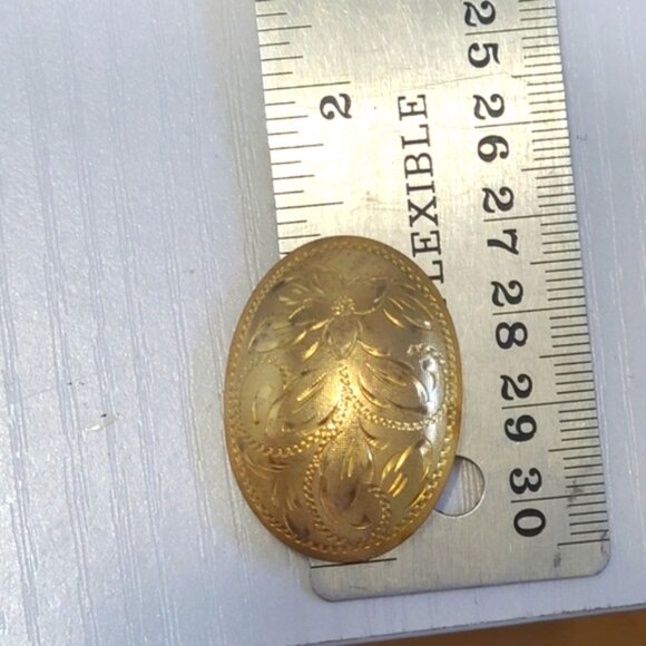 Vintage Gold Plated Sterling Silver 925 Chunky Engraved Floral Oval Brooch Pin - Picture 9 of 9